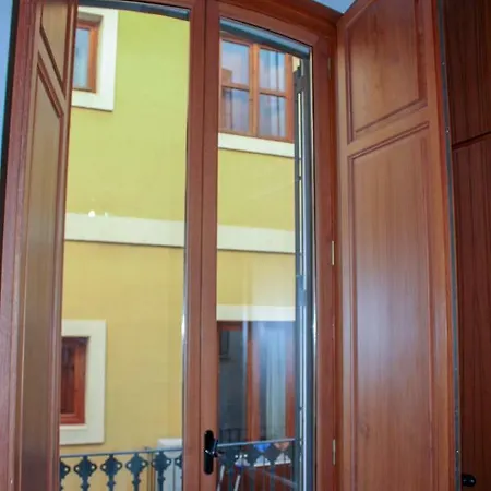 Casa De La Reina